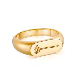 π2/$30 New Daisy Signet Ring